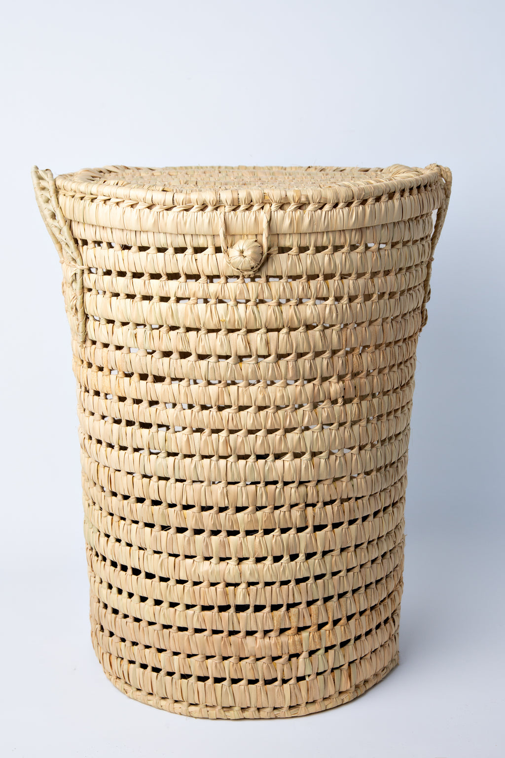 Cesto de colada con tapa